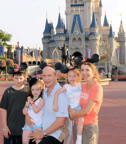 disney37.jpg.... Lila is 3