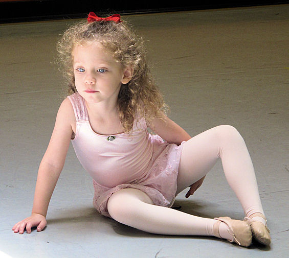 ballet.jpg.... Lila is 3