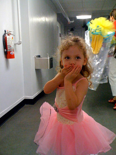 ballet31.jpg.... Lila is 3