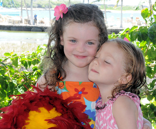 hawaii104.jpg.... Lila is 3