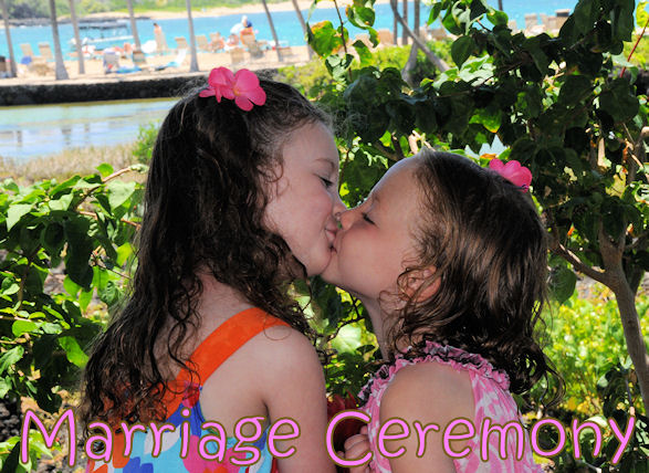 hawaii106.jpg.... Lila is 3