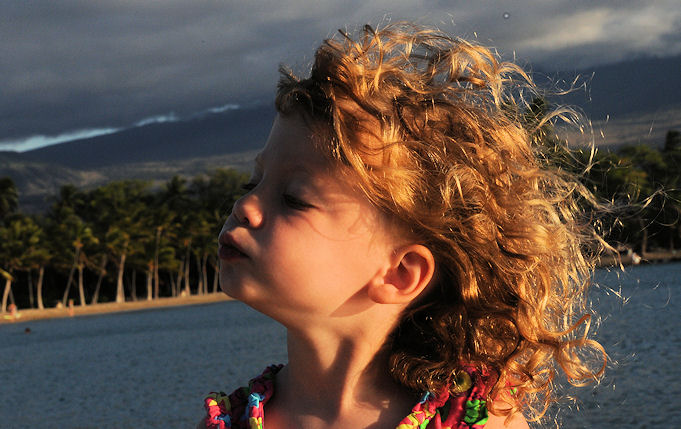 hawaii119.jpg.... Lila is 3