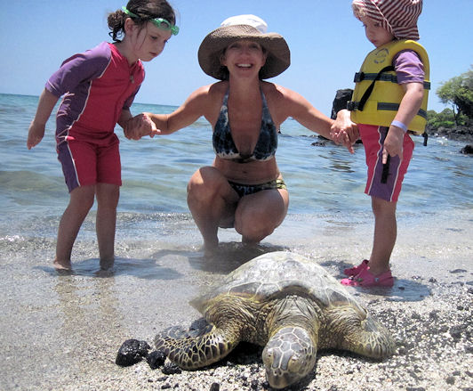 hawaii12.jpg.... Lila is 3