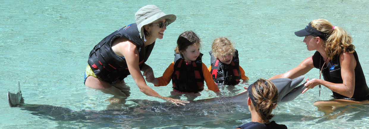 hawaii134.jpg.... Lila is 3