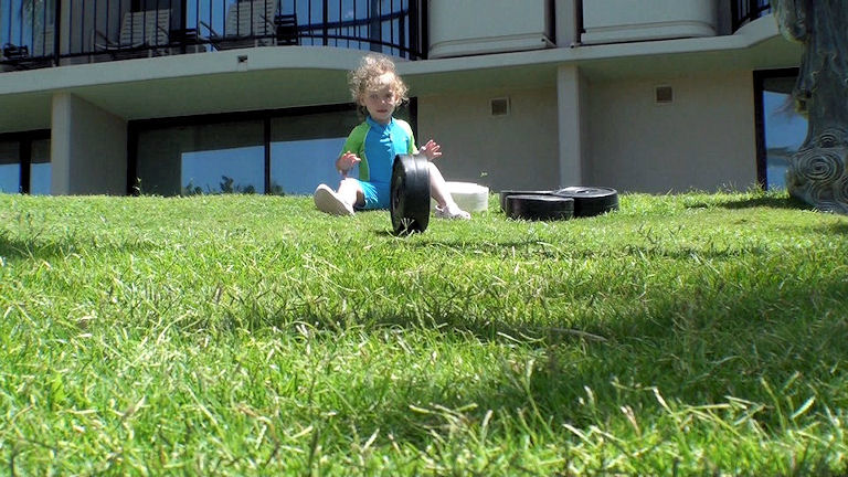 hawaii178.jpg.... Lila is 3