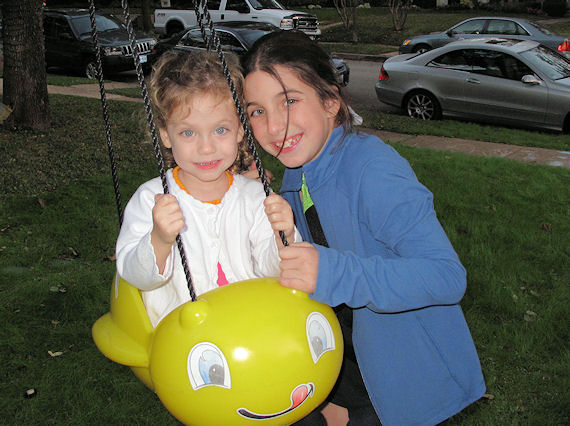 lexi.jpg.... Lila is 3