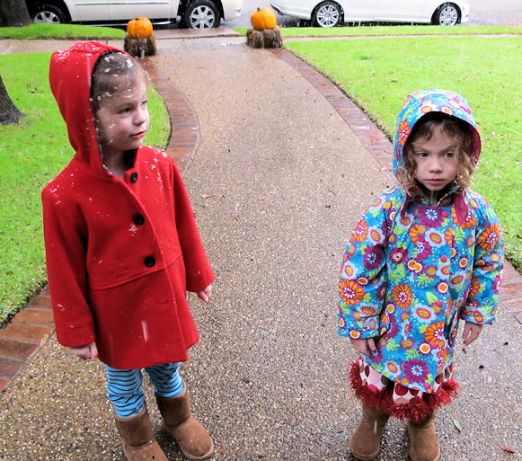 rain2.jpg.... Lila is 3