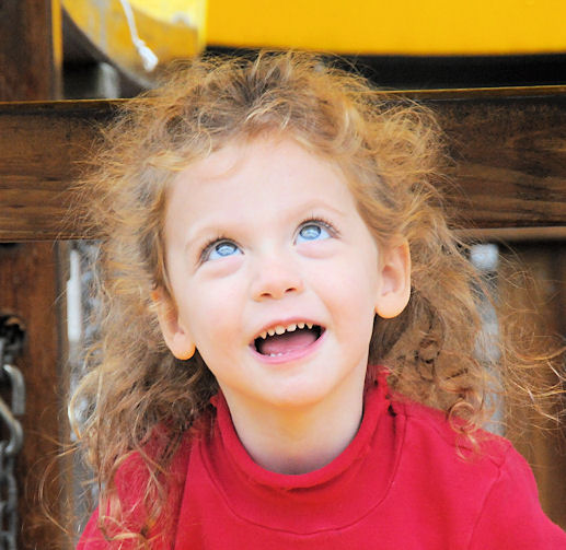 school53.jpg.... Lila is 3