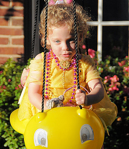 swing3.jpg.... Lila is 3