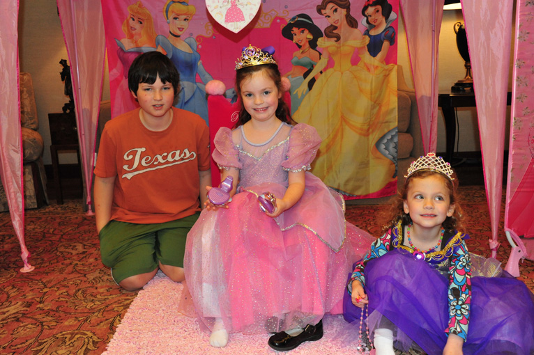 DSC_9917.jpg.... Lila is 3