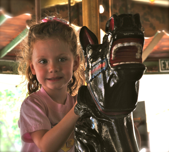 LaJollaSummer_266.jpg.... Lila is 3