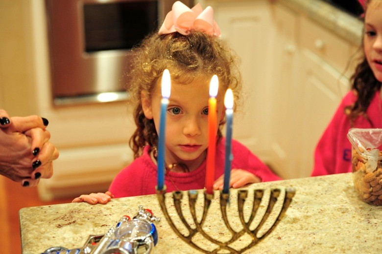 12-Dec-024.jpg.... Lila is 3