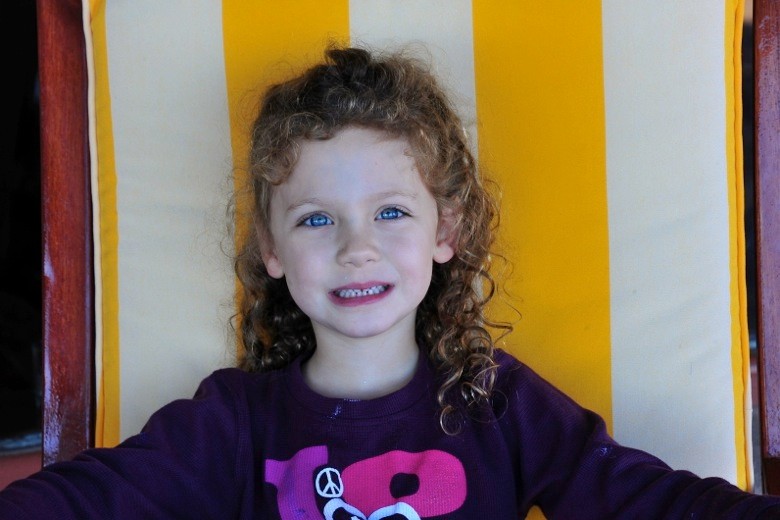 12-Dec-063.jpg.... Lila is 3