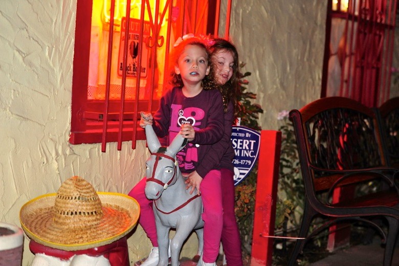 12-Dec-112.jpg.... Lila is 3