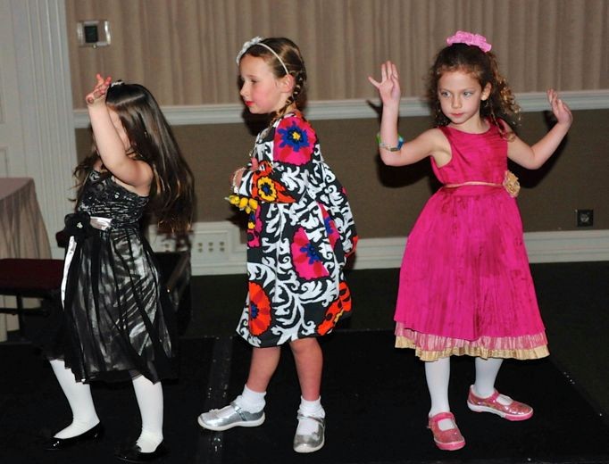 2012-2-006.jpg.... Lila is 3