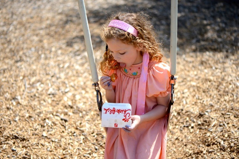 2012-04-25-5.jpg.... Lila is 3