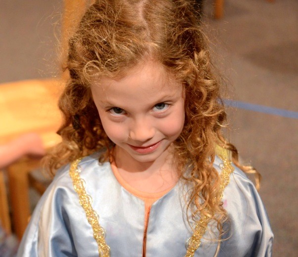 2012-04-25-50.jpg.... Lila is 3