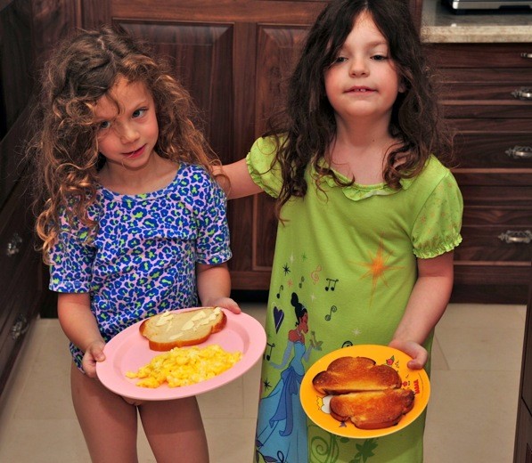 2012-5-009.jpg.... Lila is 3