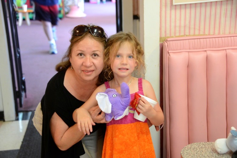 2012-06-06-113.jpg.... Lila is 3